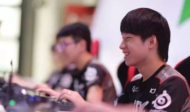 姆巴佩已完成职业生涯400球，为最年轻达成此成就球员