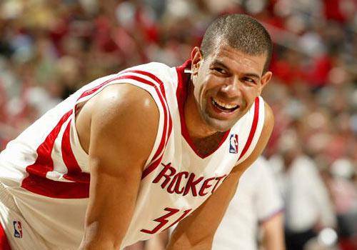 路易斯-迪亚斯本赛季19场12球6助攻，每84分钟造一球