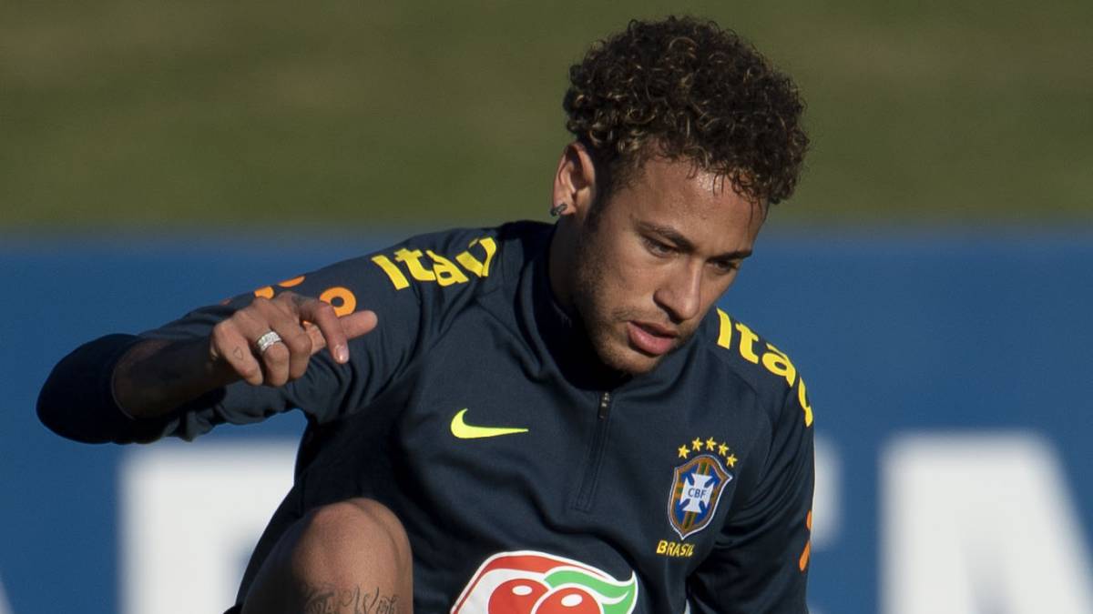 球迷担心的 球迷担心的