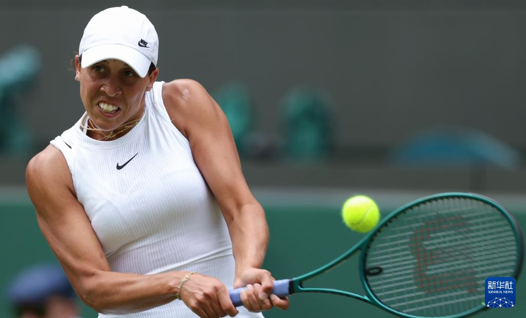 决定显得格 决定显得格